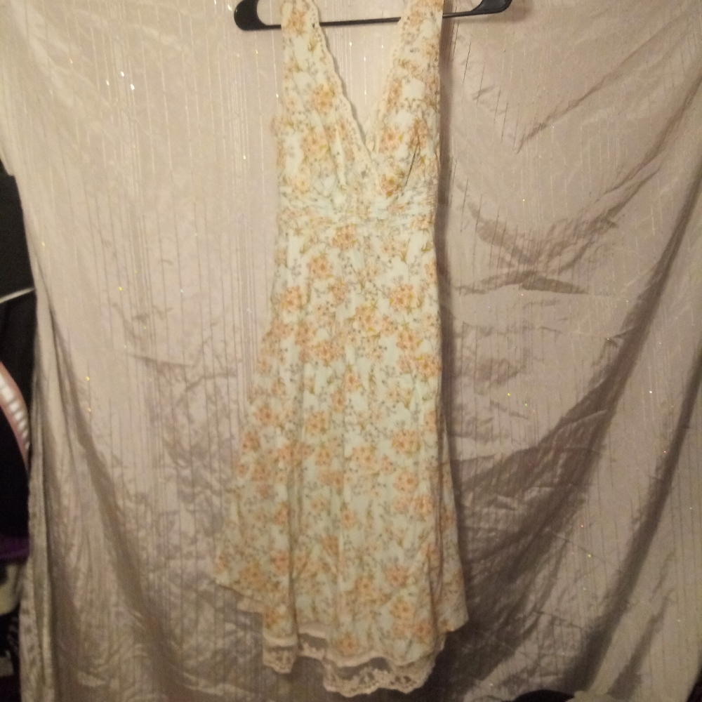 Speechless floral dress